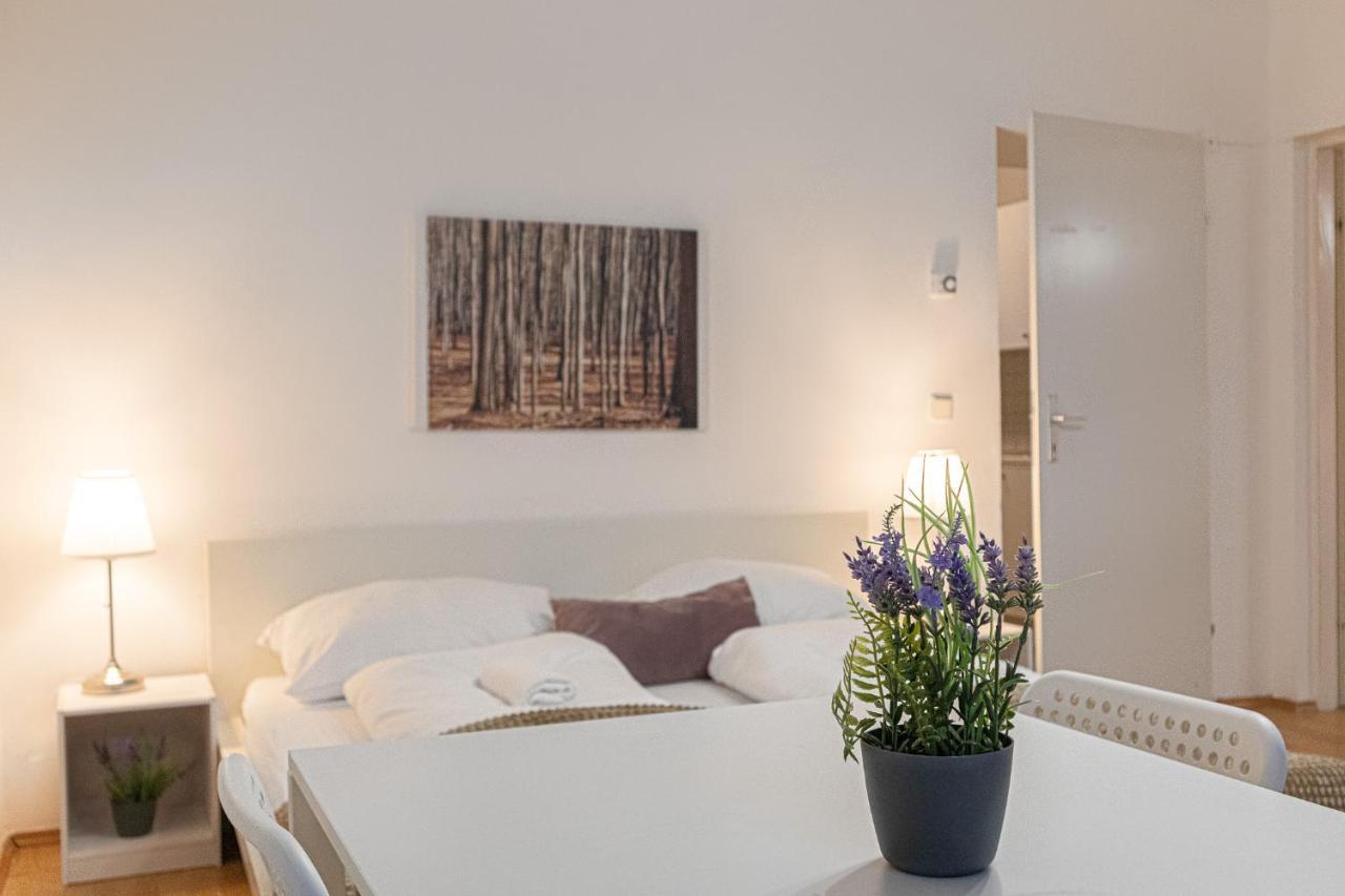 Pleasing 2Br Apt.-Perfect For Longstays Vienna Luaran gambar